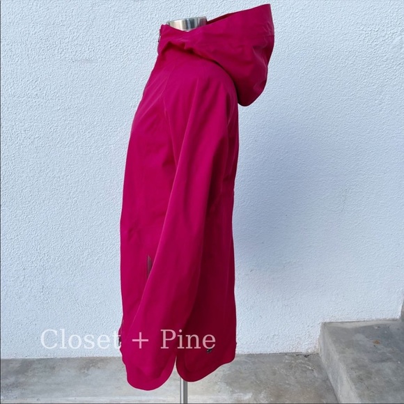 Lululemon Definitely Raining Jacket Cranberry Red Size 8 Hooded Rain Coat - Picture 6 of 10